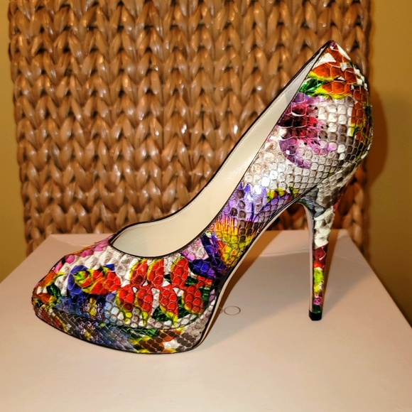 Jimmy Choo Floral Print Python - Picture 6 of 9